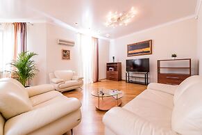 Penthouse Voykovskaya. 2 levels. 6 rooms. 330 sqm