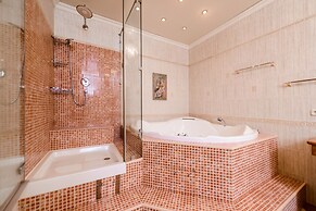 Penthouse Voykovskaya. 2 levels. 6 rooms. 330 sqm