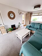 Property 5 Minutes Walk From Trearddur Bay Beach