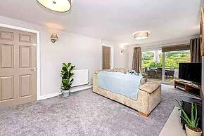 Property 5 Minutes Walk From Trearddur Bay Beach