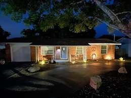 Momma's House On Landa Dt 430 3 Bedroom Home by RedAwning