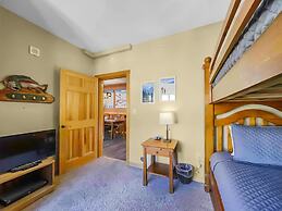 Luxury Remodeled Passage Point Condo - Short Walk to Lifts - Incredibl