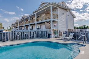 Alabama Sands Unit 2 2 Bedroom Condo by RedAwning