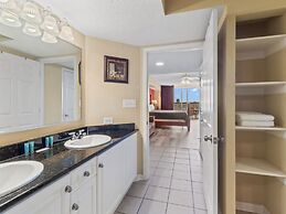 Yacht Club S #1-1005 3 Bedroom Condo by RedAwning