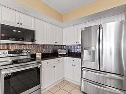 Yacht Club S #1-1005 3 Bedroom Condo by RedAwning