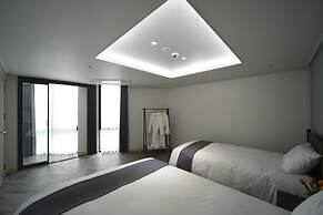 Haeundae Central Hotel