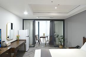 Haeundae Central Hotel