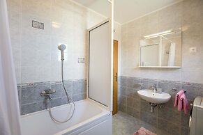 Apartment Harmony - Parking