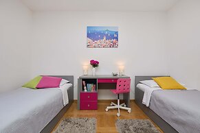 Apartment Harmony - Parking