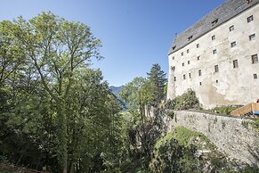 Burg Altpernstein
