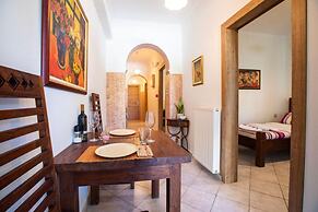 Remarkable Jasmine Apartment in Panormo