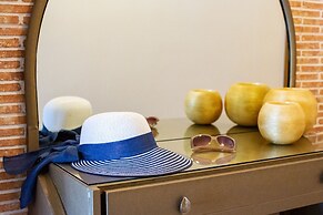 Remarkable Jasmine Apartment in Panormo