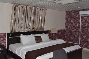 Valley Front View Hotel