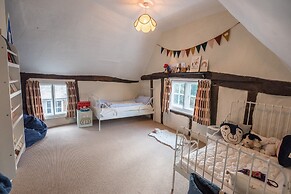 Bridge House, Kersey