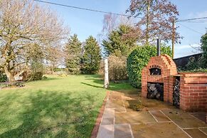 Bridge House, Kersey