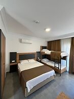 Club Efes Otel