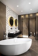 Lure Hotel & Spa- Adults Only