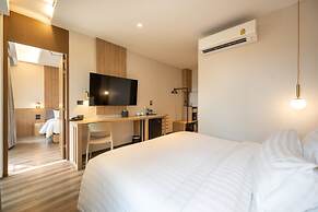 Shan Villas Sukhumvit