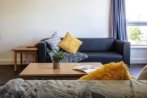 Belmont Apartments and Rooms