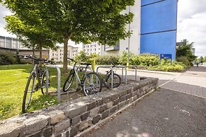 Belmont Apartments and Rooms