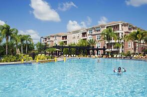 Polished, Luxurious Condo in Vista Cay, Near Themed Parks! #4vc206