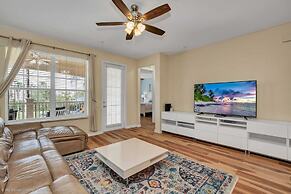 Polished, Luxurious Condo in Vista Cay, Near Themed Parks! #4vc206