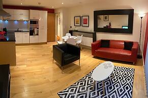 THE Sawmill Glossy Sleek Peaceful City Centre red