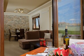 Beatiful Villa in Gouves, Sea Views, Crete