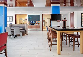 Holiday Inn Express and Suites El Paso North by IHG
