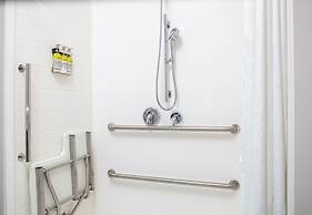 Holiday Inn Express and Suites El Paso North by IHG