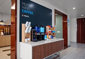 Holiday Inn Express and Suites El Paso North by IHG