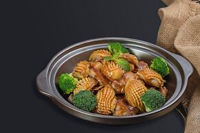 Holiday Inn Fuyang by IHG