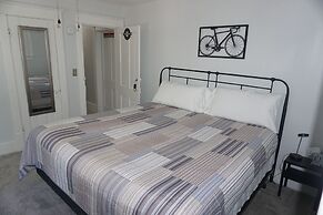 Charlevoix House - The Northside