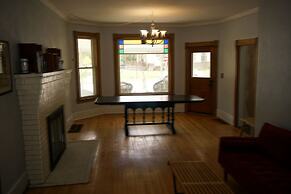 Charlevoix House - The Northside