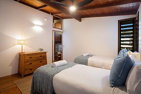 Your Luxury Escape - Coco Beach House