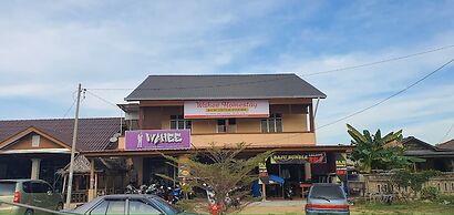 OYO 90252 Penginapan Wahee