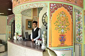 Mahal Rajwada Resort