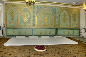 Mahal Rajwada Resort