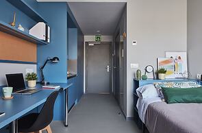 Residencia Universitaria Resa San Mamés - Campus Accomodation