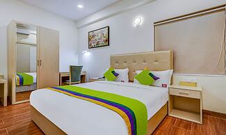 Treebo Galaxy Suites Mathikere