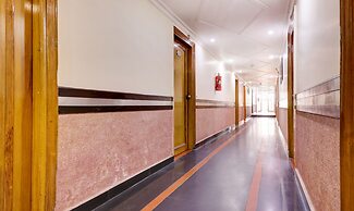 Treebo Calista, Patel Nagar