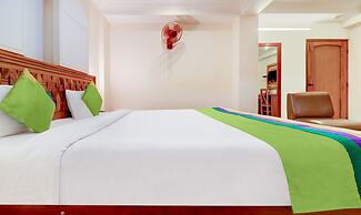 Treebo Calista, Patel Nagar