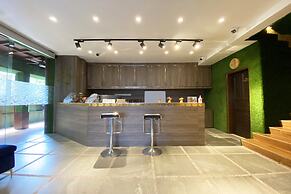 OYO 90262 Kota Kinabalu Homestay,villa & Suite Bou