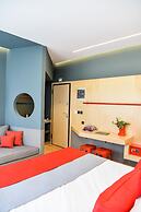 CentraL44 OMG CasuaL Suite