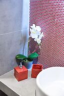 CentraL44 OMG CasuaL Suite