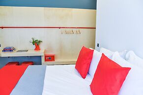 CentraL44 OMG CasuaL Suite