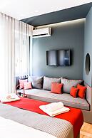 CentraL44 OMG CasuaL Suite