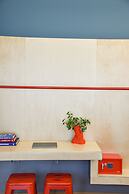 CentraL44 OMG CasuaL Suite