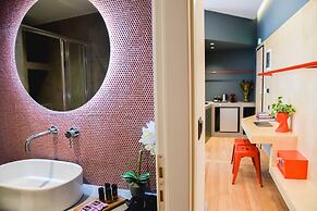 CentraL44 OMG CasuaL Suite