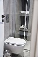 CentraL44 OMG CasuaL Suite